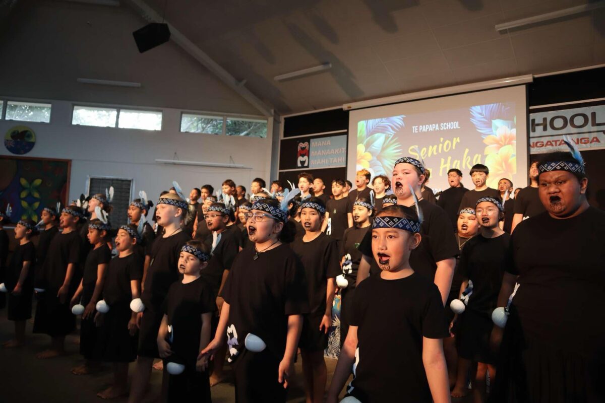 Kapahaka